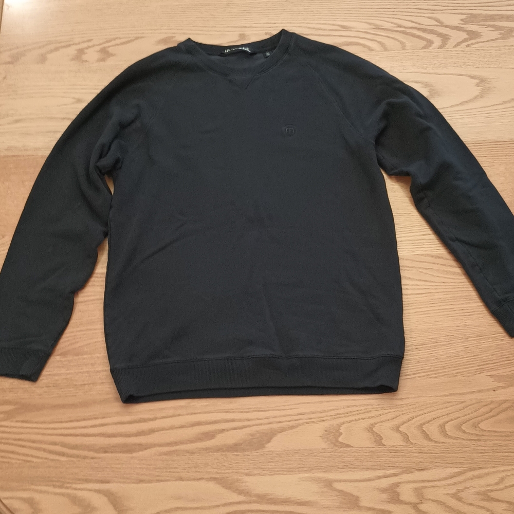 Travis Mathew Black Crewneck Sweater